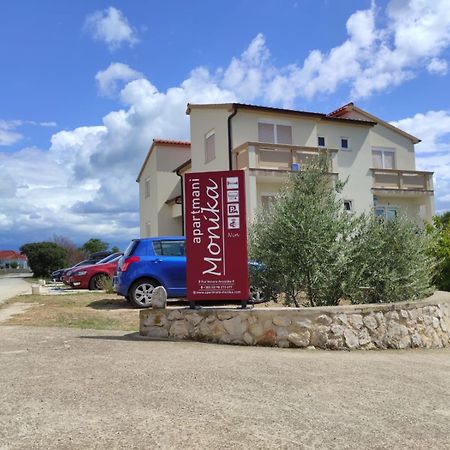 Apartments Monika Nin Exterior foto